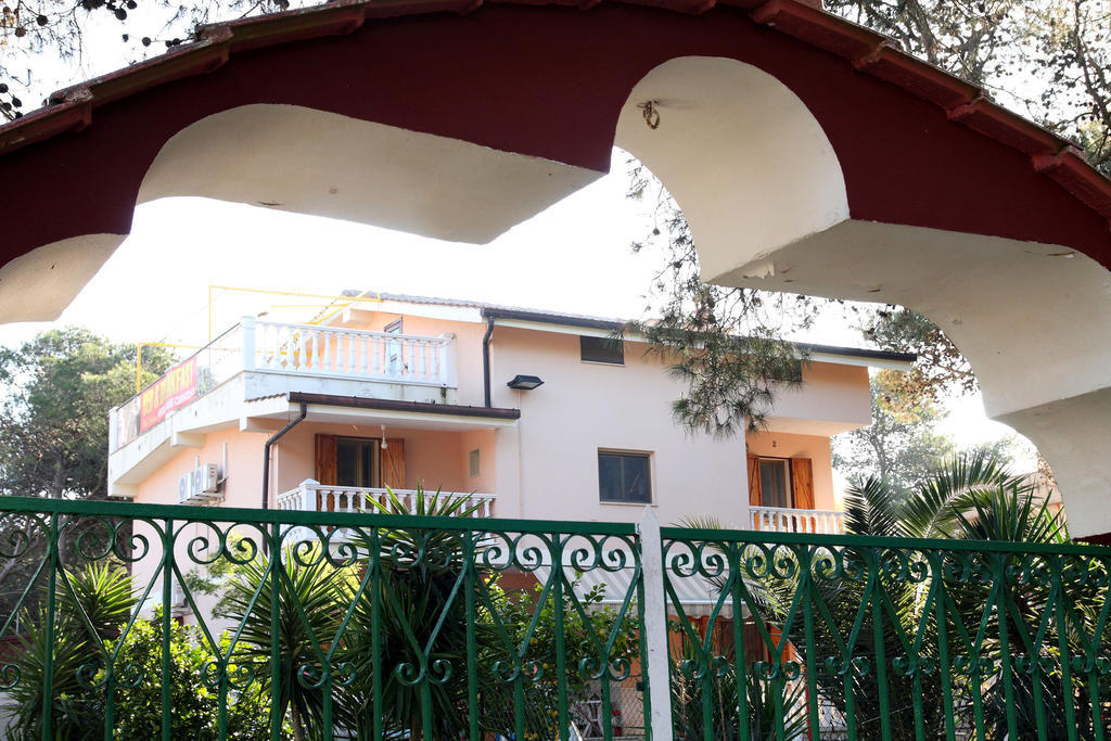 Villa Robinia Massafra Kamer foto